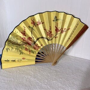 Vintage Zhe Shan Yellow Traditional Chinese Decorative Fan with Floral Design